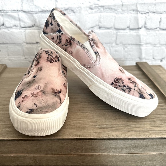 Vans Shoes - Vans Slip On SF Floral Dye